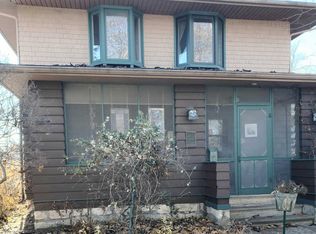 2510 Cass St, La Crosse, WI 54601