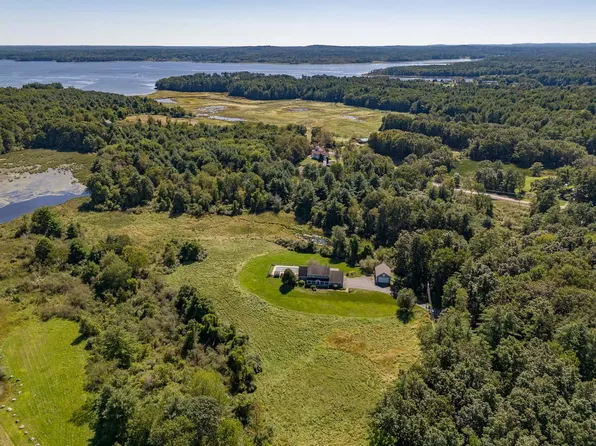 46 Gonet Drive, Newmarket, NH 03857