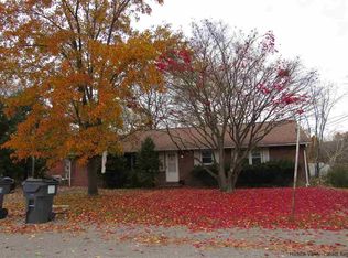 15 Fairview Ave, New Paltz, NY 12561