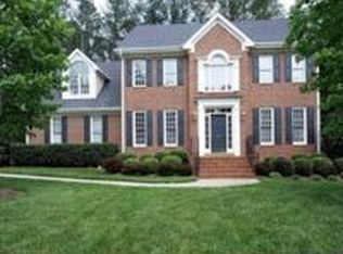 1204 Crabtree Crossing Pkwy, Morrisville, NC 27560