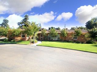 1535 Columbia Dr E, Fresno, CA 93727