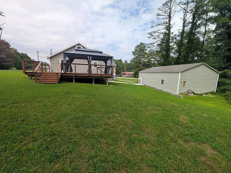 7427 Hickory Rd — Photo 8