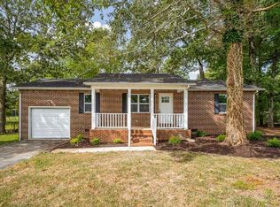 98 Davis St, Smithville, TN 37166