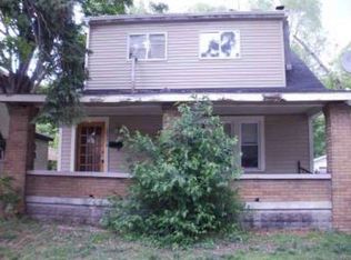 1057 Burton St SE, Grand Rapids, MI 49507