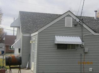 231 Reasor Dr, Saint Louis, MO 63135