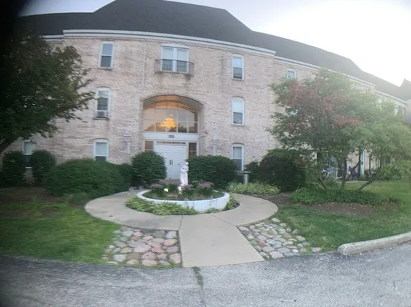 5001 Carriageway Dr APT 312, Rolling Meadows, IL 60008