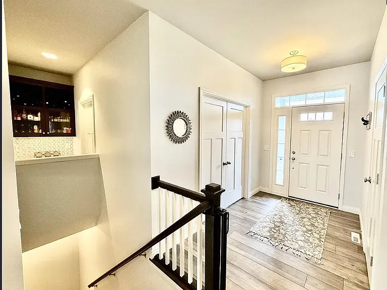 615 Clear Pond Way — Photo 5