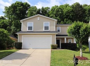 13011 Lake Erie Ln, Charlotte, NC 28273