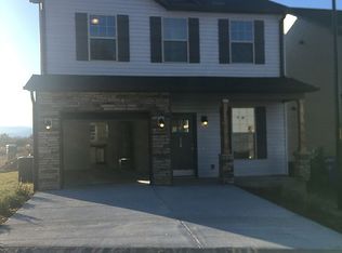 428 Cardwell Ln, Fletcher, NC 28732