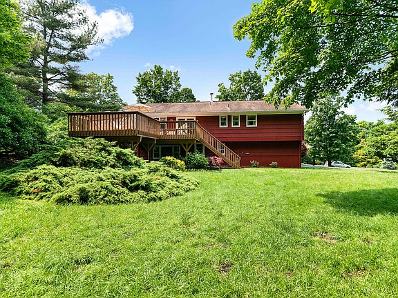 END OF YARD AT WOODS