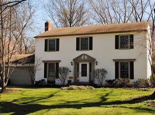 601 Dwight Dr, Bay Village, OH