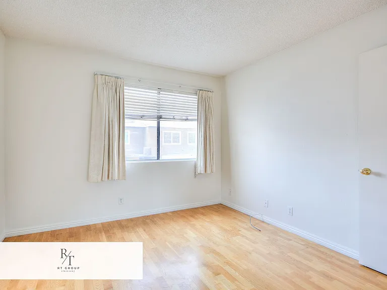 15748 Tetley St #8 — Photo 32