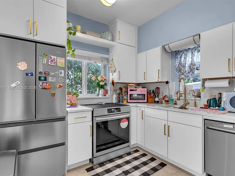 3151 NW Flagler Ter — Photo 33