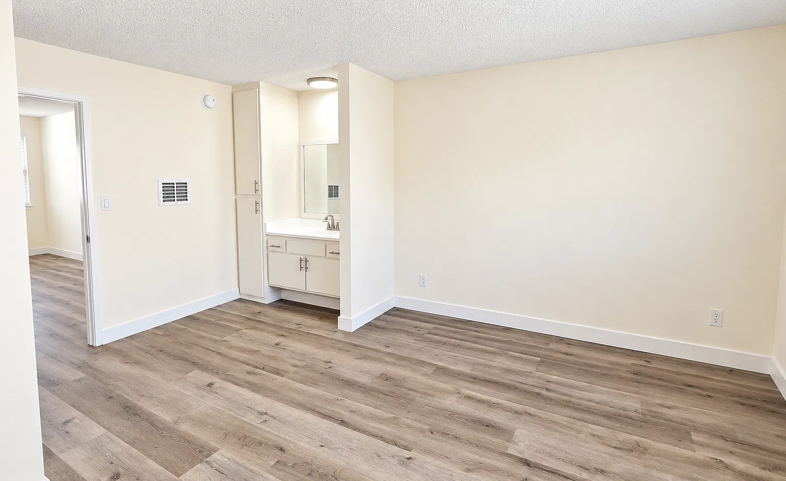 1 bed, 520 sqft, $1,695 — Photo 4
