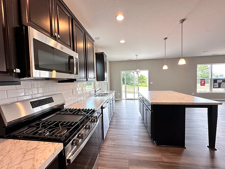 7044 Unitas Loop — Photo 8