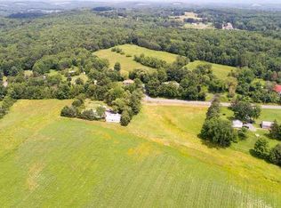 71 Collins Rd, East Greenbush, NY 12061