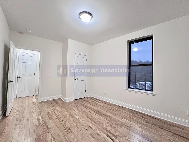 1803 Riverside Dr #5F — Photo 7