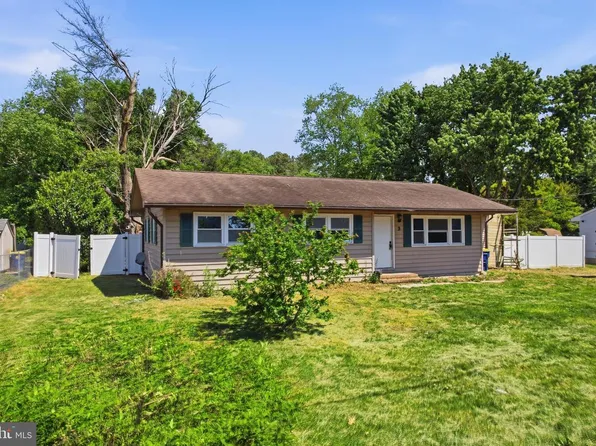 3 Lowber St, Frederica, DE 19946