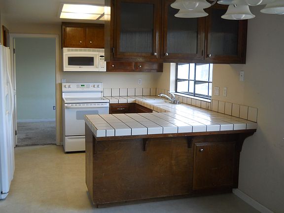 3rd image of 5128 Brookfield Ct