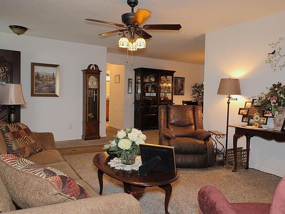 4th image of 448 Uhler Ave