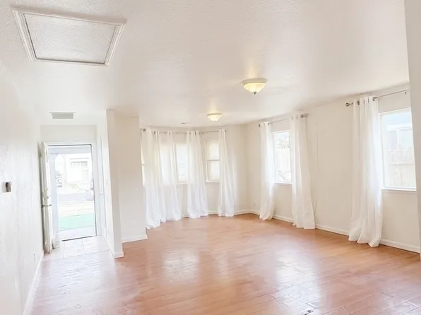 653 S 29th St, Richmond, CA 94804