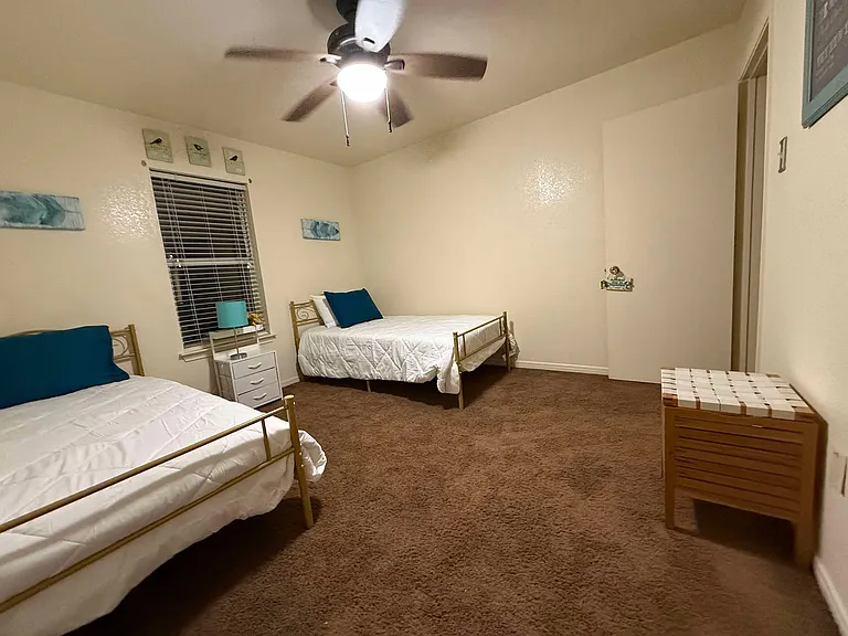 1008 Circle M Dr #D — Photo 17