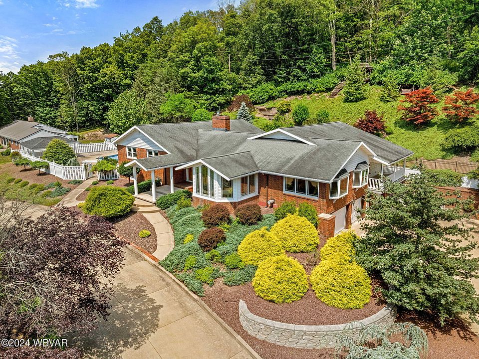 1st image of 1192 Vallamont Dr NW