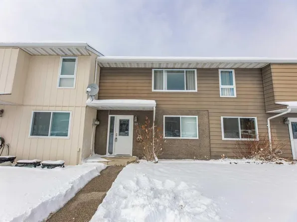 457 S Collinge Rd #328, Hinton, AB T7V 1K8