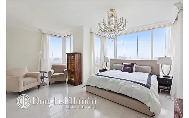 Sold by Douglas Elliman | media 6
