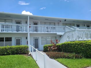 37 Newport Ct #37-B, Deerfield Beach, FL 33442