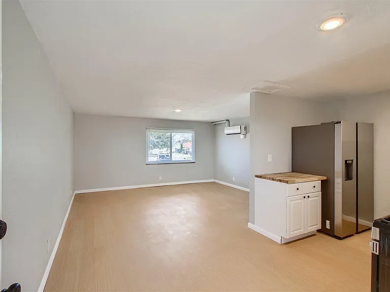 28 Hilliard Rome Rd #J — Photo 1