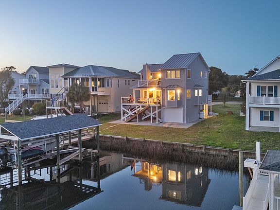2nd image of 103 E Island Drive