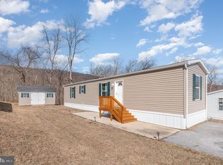 29 Saria Ln, Carlisle, PA 17015