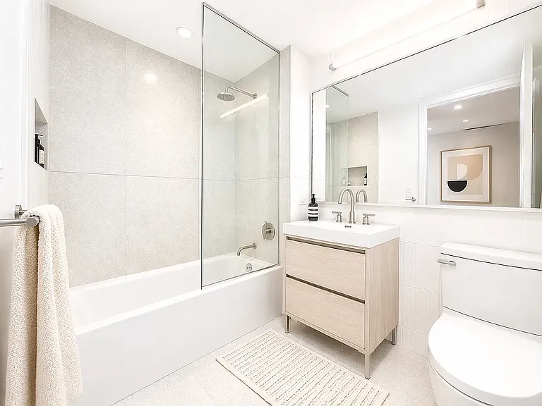 130 2nd St #8C — Photo 5