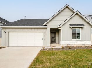 10466 W Teratai St, Star, ID 83669