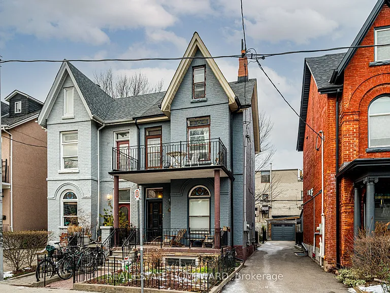 66 Mackenzie Cres #MAIN FL — Photo 30