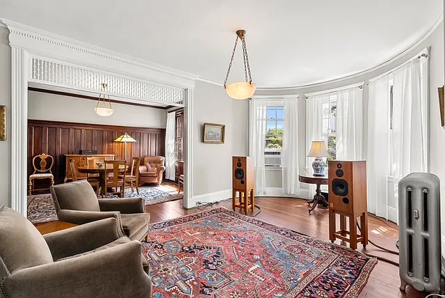 2 bed, 2000 sqft, $10,000 — Photo 4