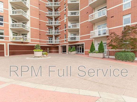 2nd image of 110 31st Ave N APT 207