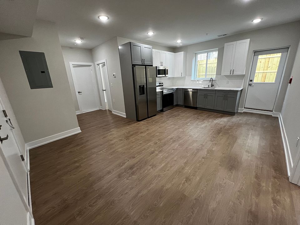 1st image of 723-27 N 35th St #3