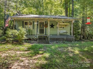 140 Wright Way, Lake Lure, NC 28746