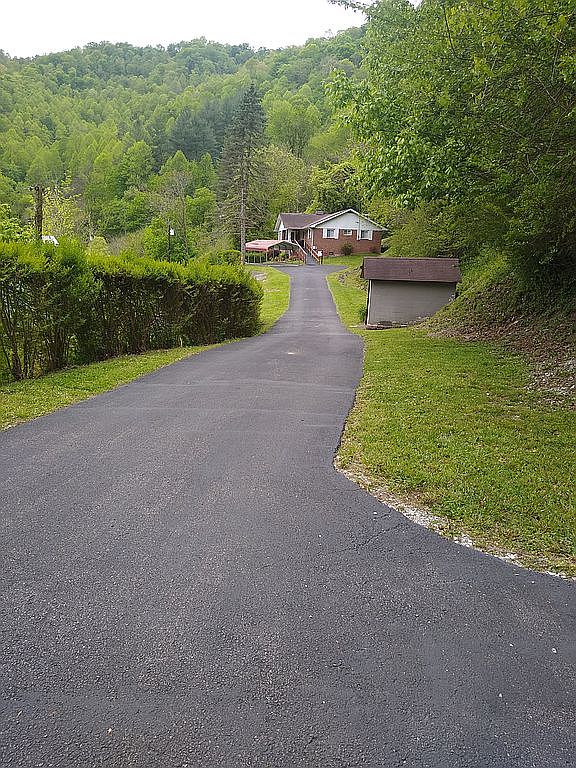 20 Tunnel St, Virgie, KY 41572 Zillow