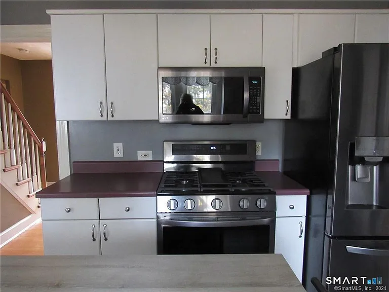 36 Rochford Ave — Photo 7