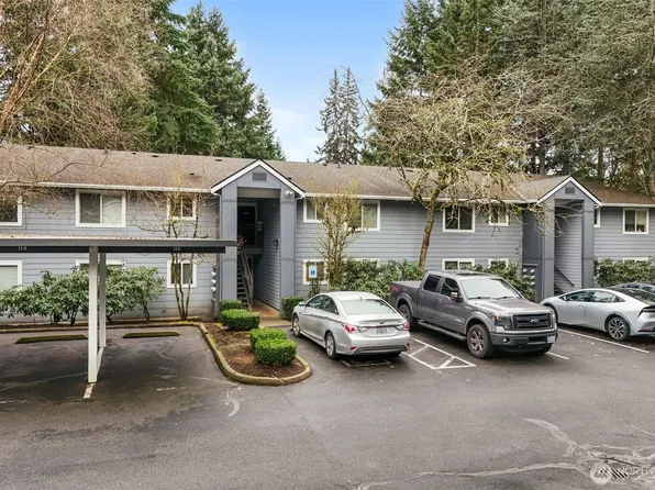 10014 NE 127th Place #A103, Kirkland, WA 98034