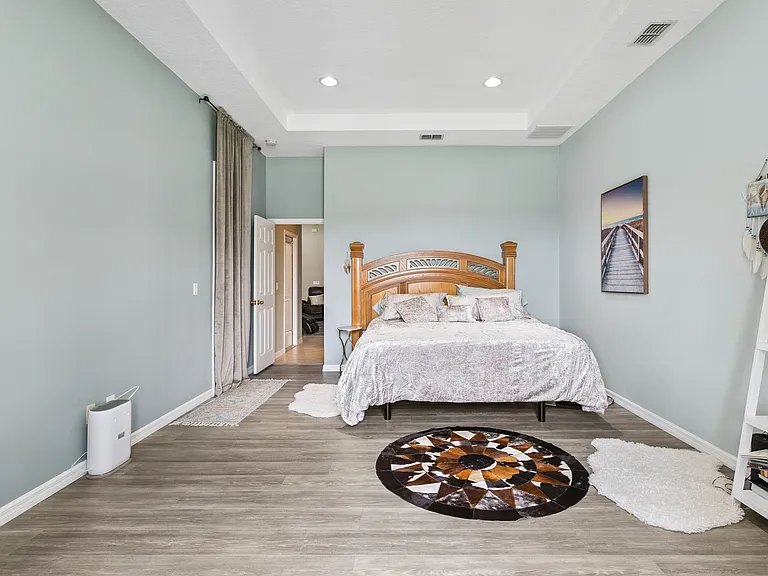 8792 Warwick Shore Xing — Photo 22