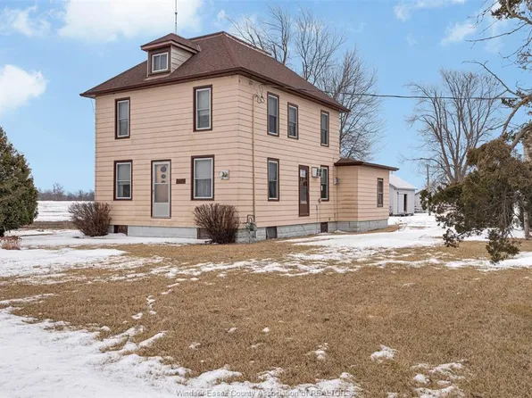 3477 N Malden Rd, Essex, ON N8M 2X6
