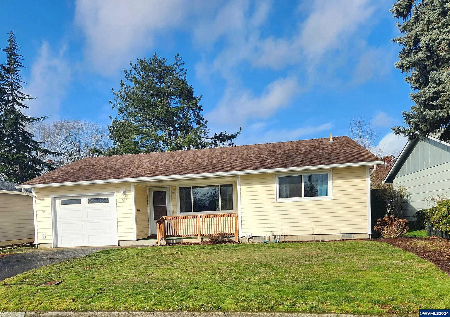 1851 Jansen Way photo 1