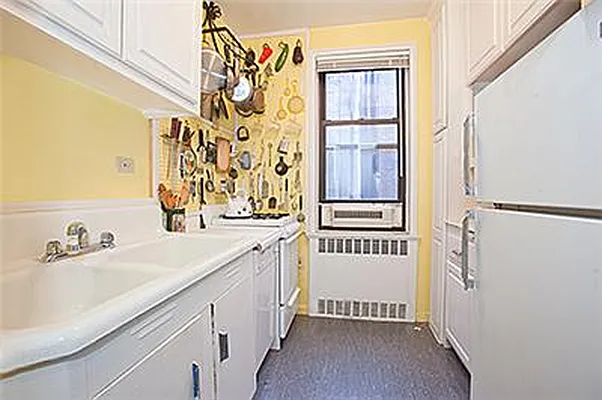 Sold by Fenwick Keats Real Estate | media 13