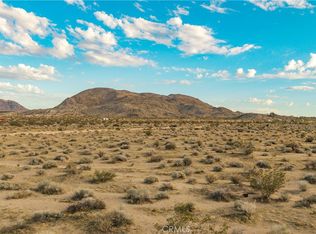 56220 University Blvd, Landers, CA 92285