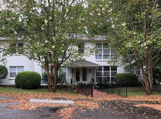 2112 Cahaba Rd APT A, Mountain Brk, AL 35223