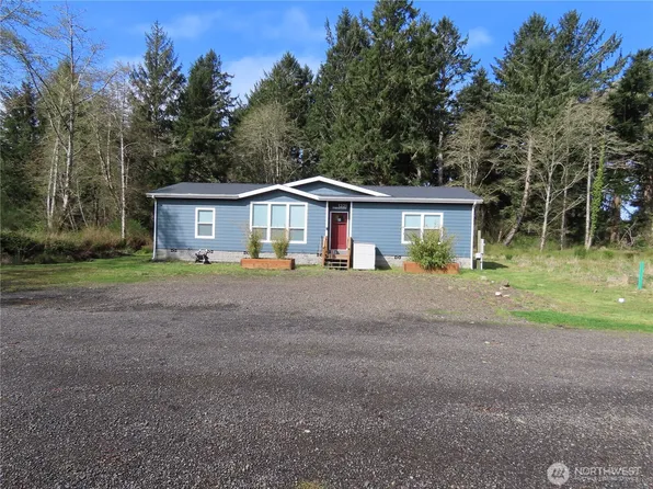 1321 S Melbourne Court, Westport, WA 98595